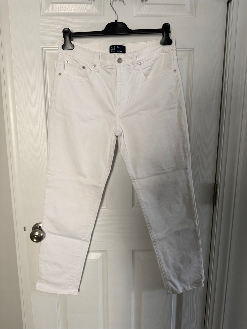 GAP Women’s Mid-rise Girlfriend White Denim Jeans